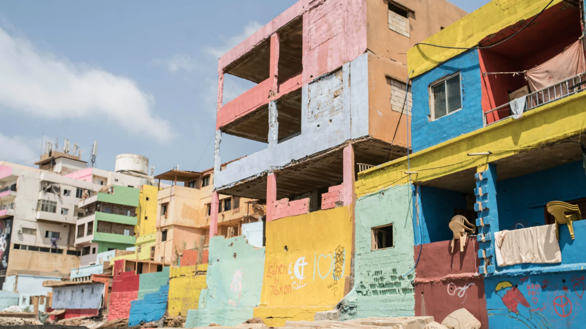 Beautifying Beirut: Making art out of garbage